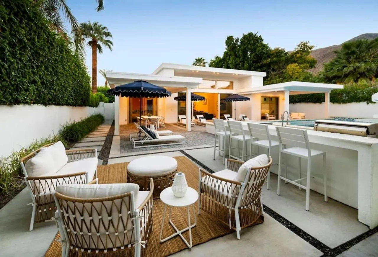 Ocotillo Retreat Large Family Home With Pool And Spa Palm Springs 0*,
