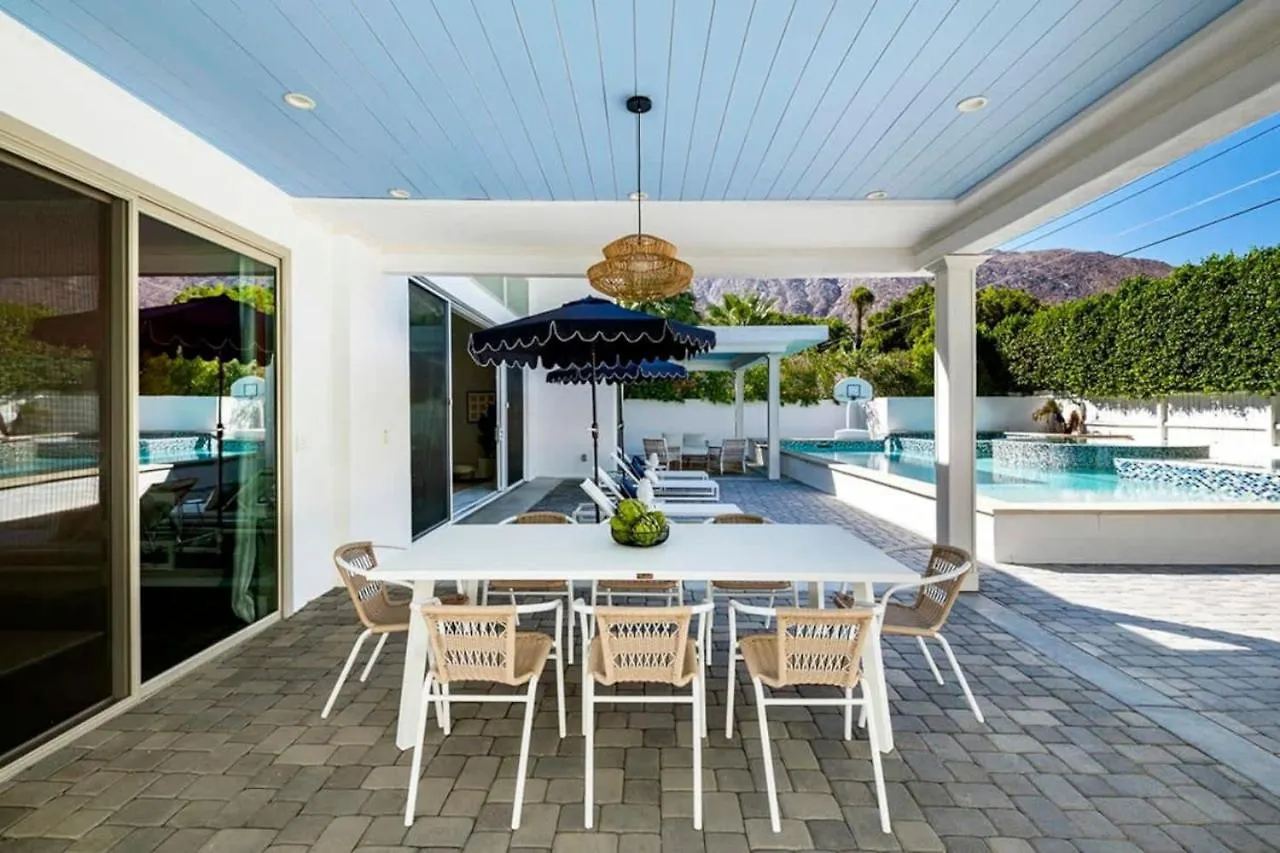 Ocotillo Retreat Large Family Home With Pool And Spa Palm Springs Tatil Evi